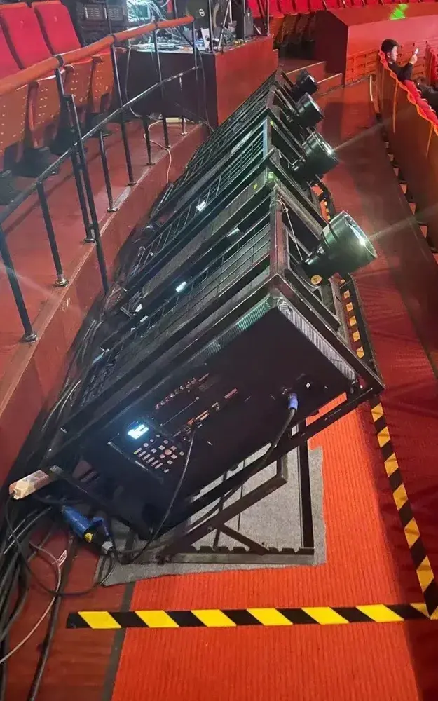 Projecteur laser pour le théâtre